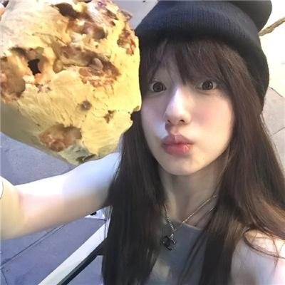 美食：满级厨艺的我只想安静出摊